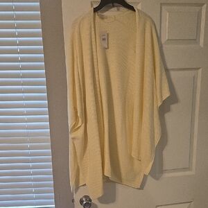 Loft Light Yellow Women's Poncho